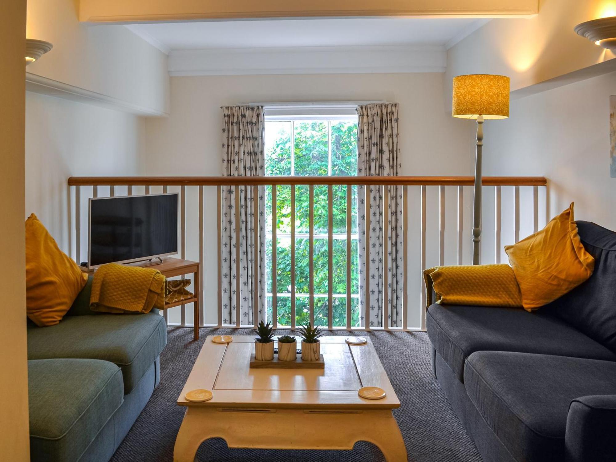 County House Apartment - 27911 York Eksteriør bilde